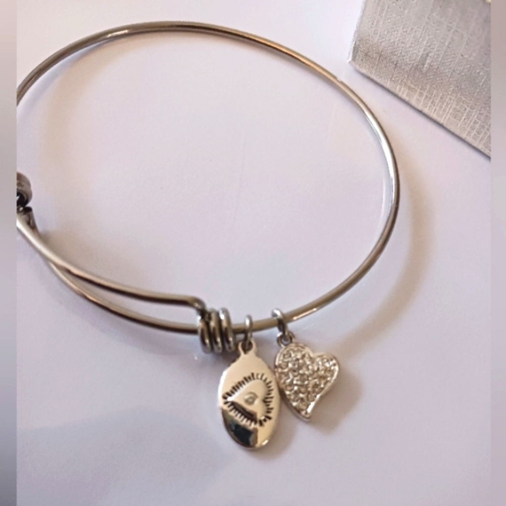 HEARTS- Rhinestone Heart Valentine Bundle. - Picture 5 of 10